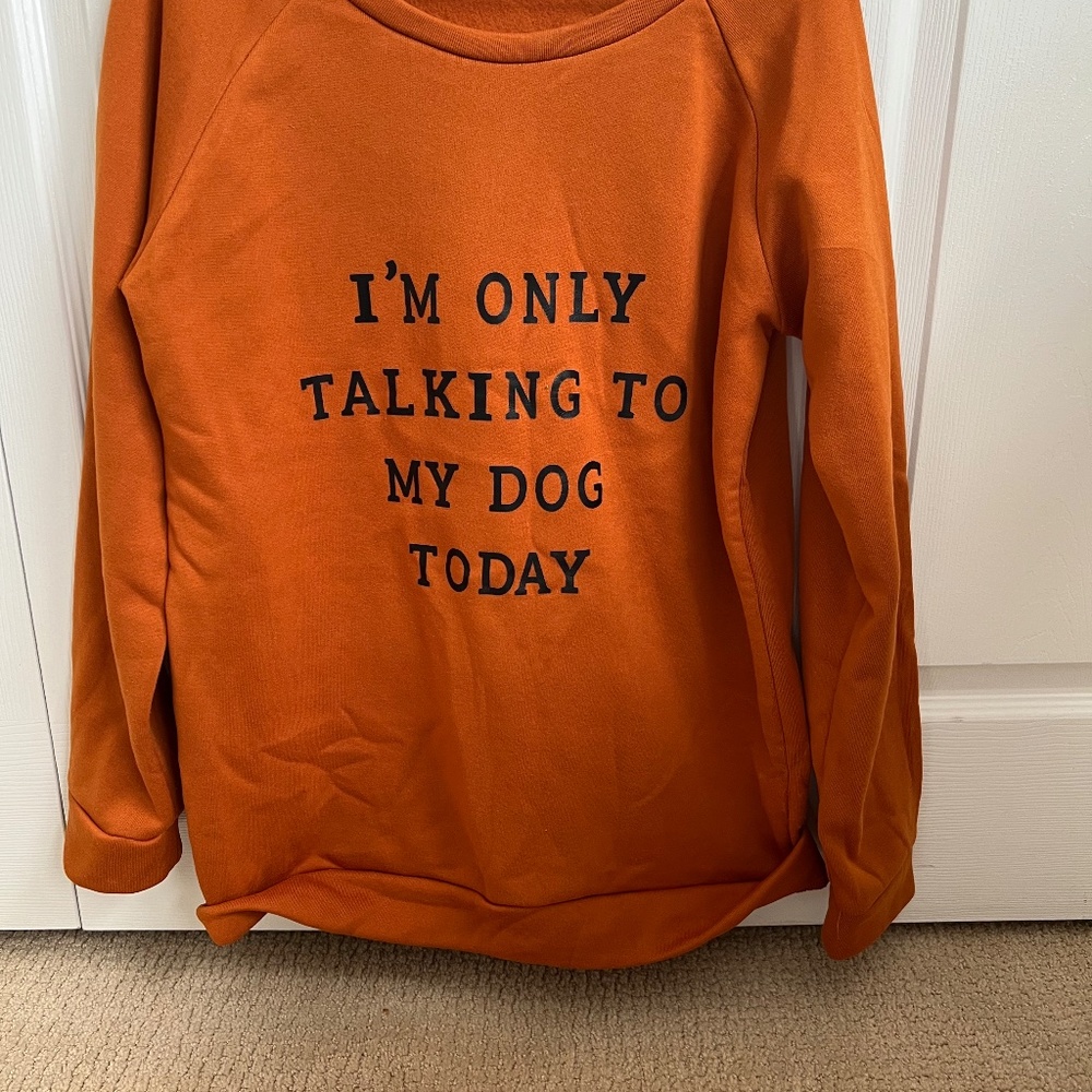 Sweatshirt
